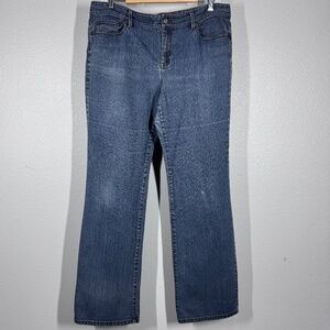 Women's Loft Mid-Rise Bootcut Medium Wash Denim Jeans -Classic Comfort; Size 14T